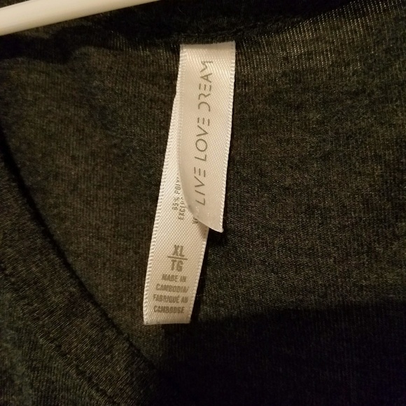 🌻 tank top  ( 3 for 10 or regular price) - Picture 3 of 3